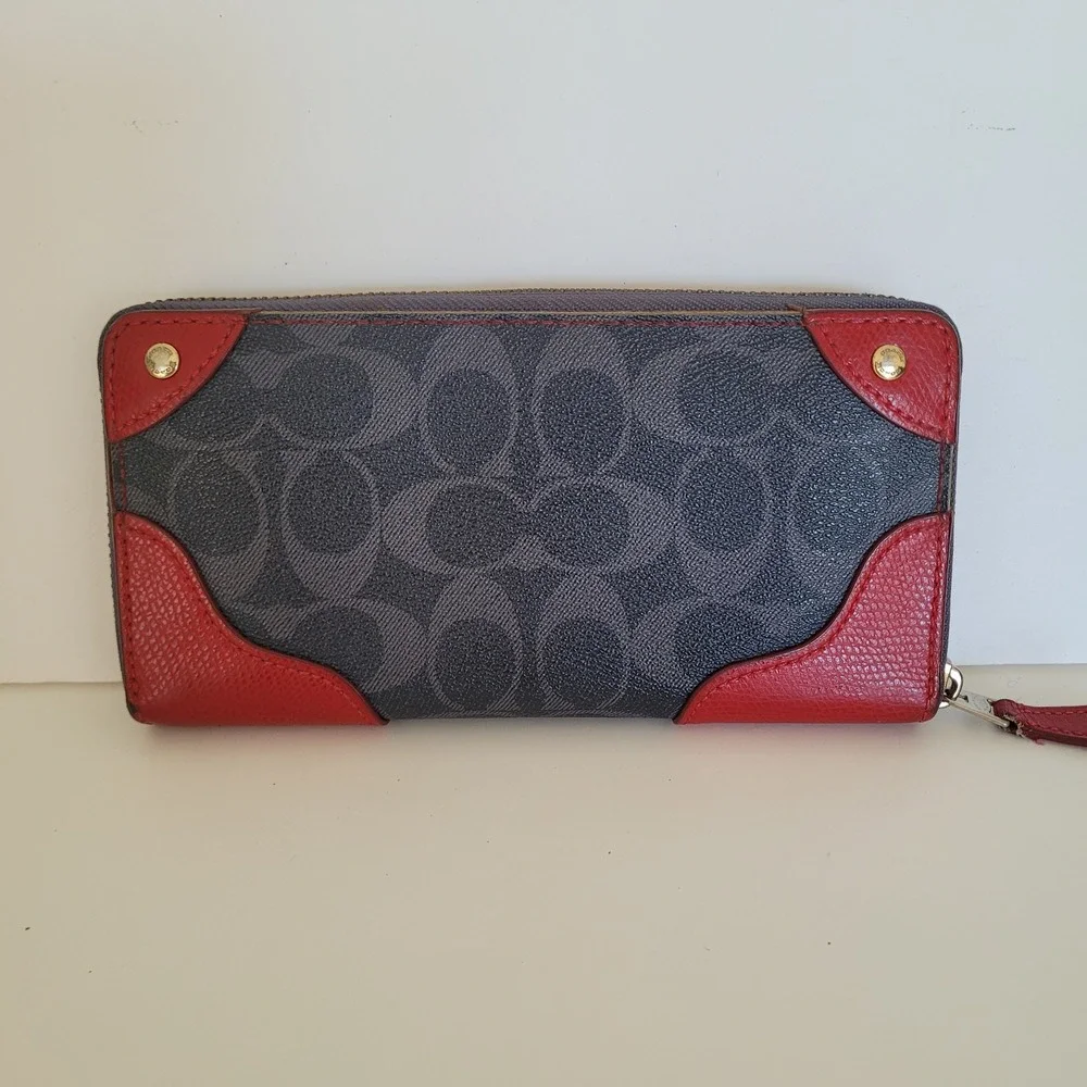 Coach Signature Accordion Zip Wallet Charcoal Red Leather Trim Studded F54007